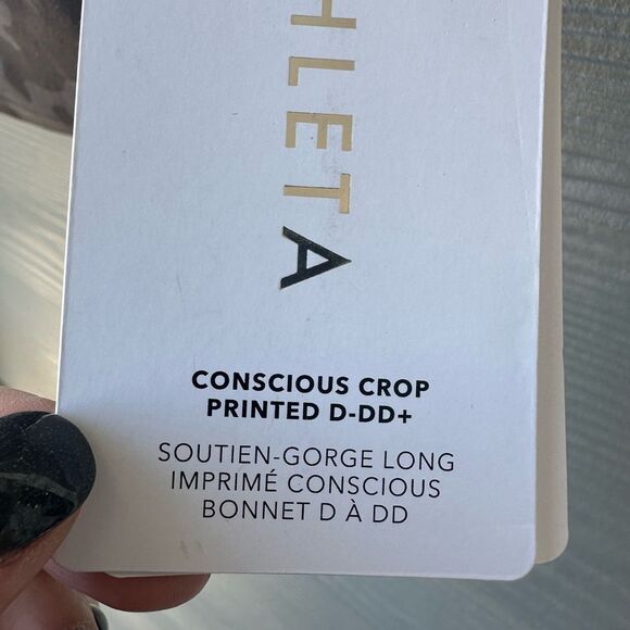 Athleta Conscious Crop Printed Camo D-DD+ Size L - Picture 6 of 11